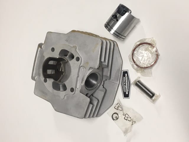 Portad Honda MT50/MB50 70cc cylinder. Med 45mm kolv. Nikasil.