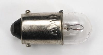 Glödlampa (BA9S) 6 volt, 3 watt.