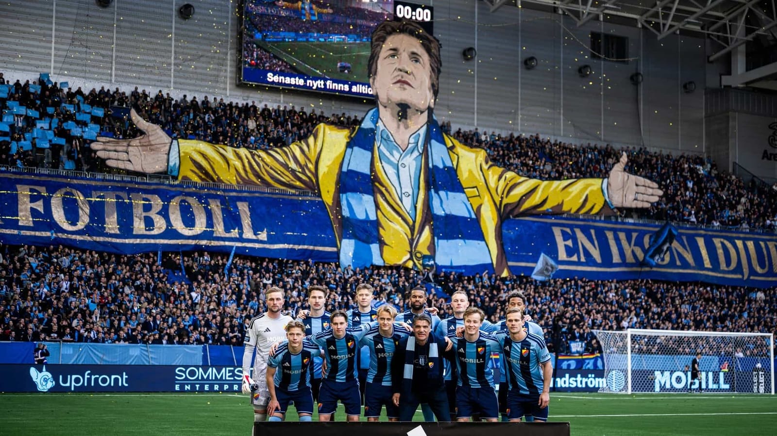 Tifo på Tele2 Arena vid Bosse Anderssons sista match som sportchef
