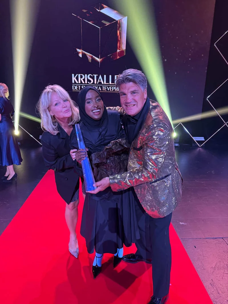 Bosse Andersson och Kaeli Abdi på Kristallen-galan