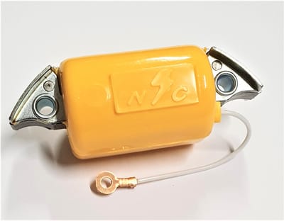 Tändspole cc54mm till Bosch tändsystem. Breda polskor. Från NC Motorparts.