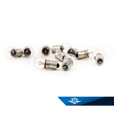 10-pack glödlampa E10 skruv. 6 volt, 3 watt.